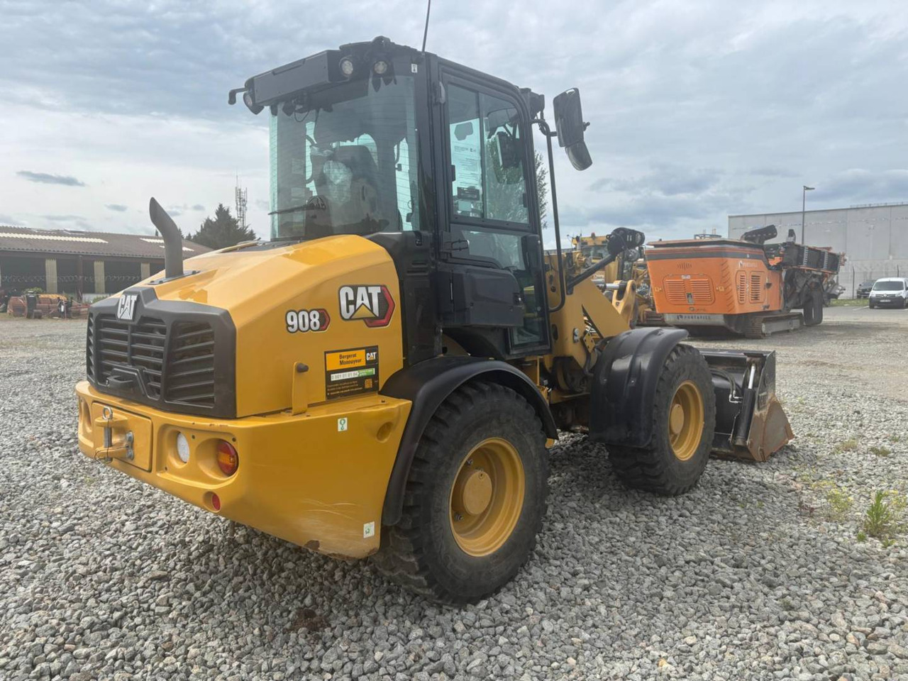CAT 908 - Rataslaadur: pilt 4 CAT 908 - Rataslaadur: pilt 4
