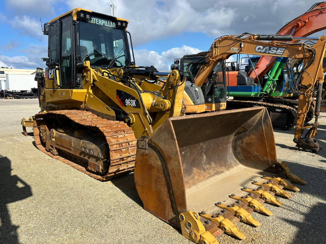 CAT 963K - Roomiklaadur: pilt 2 CAT 963K - Roomiklaadur: pilt 2
