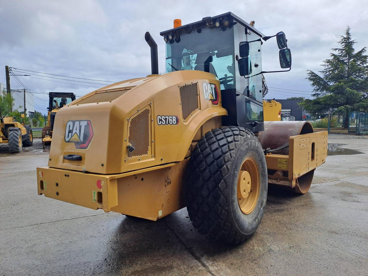 CAT CS76B 4F - Tihendaja: pilt 3 CAT CS76B 4F - Tihendaja: pilt 3