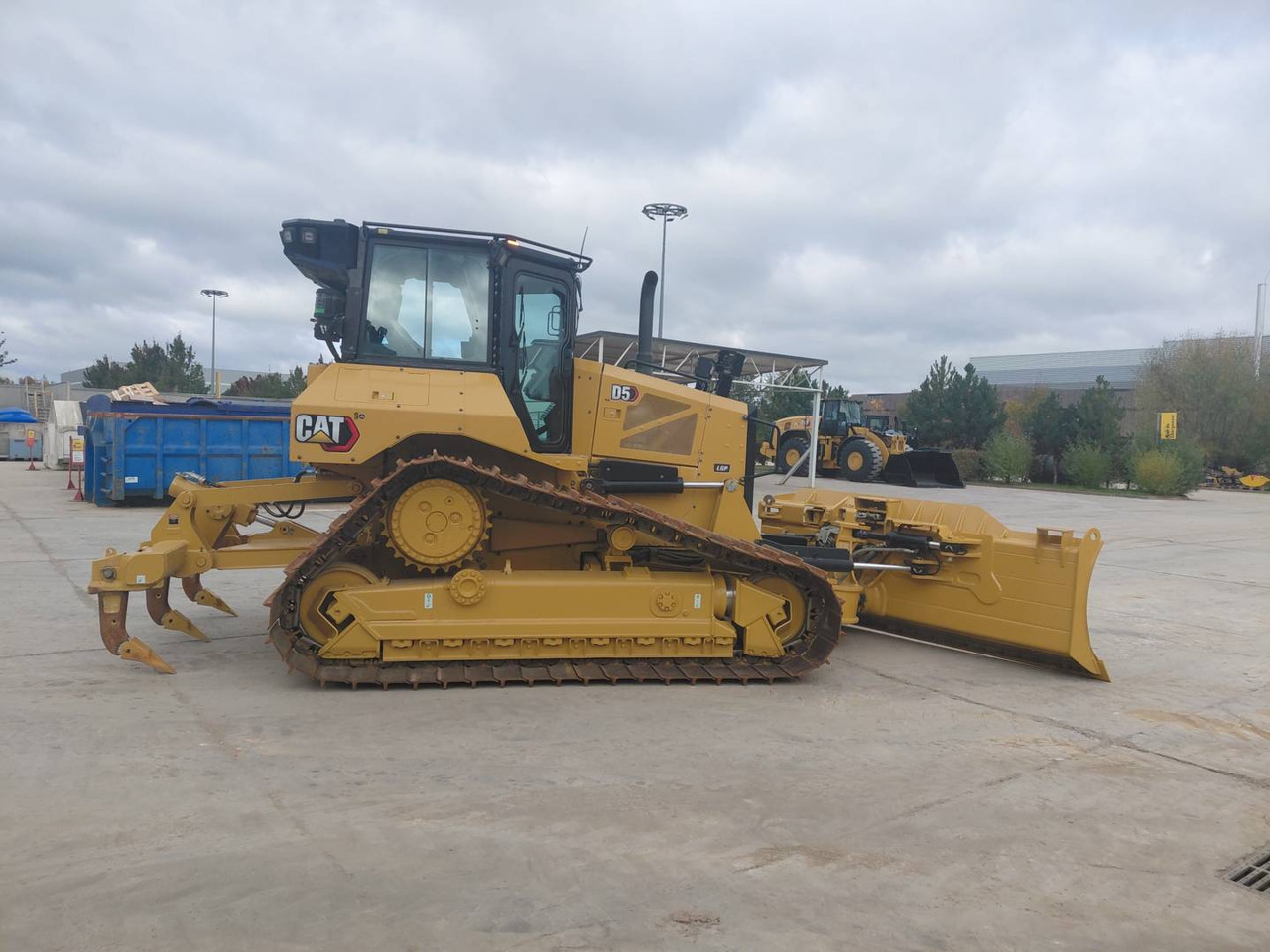 CAT D5 - Buldooser: pilt 5 CAT D5 - Buldooser: pilt 5