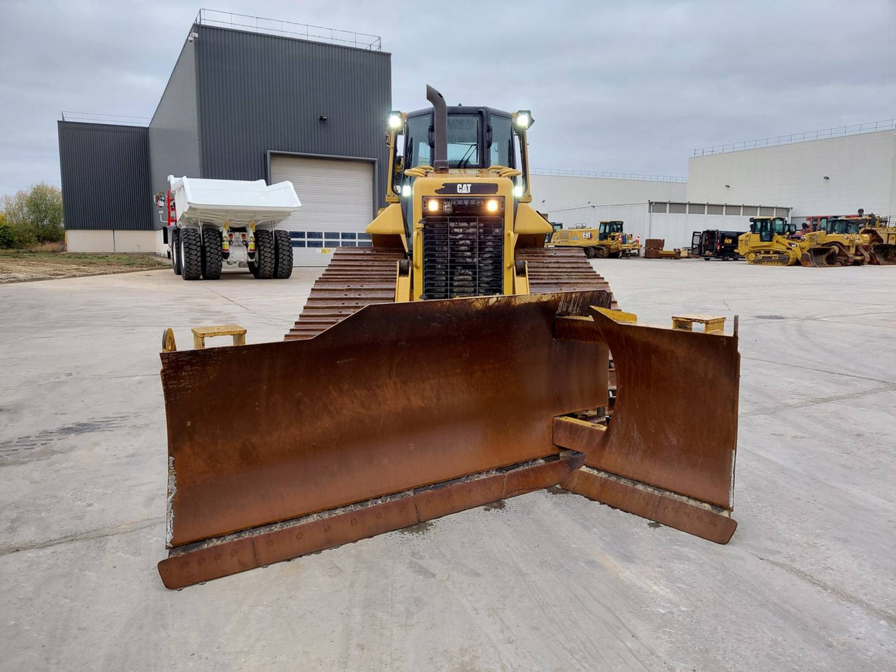 CAT D6N3B LGP - Buldooser: pilt 3 CAT D6N3B LGP - Buldooser: pilt 3