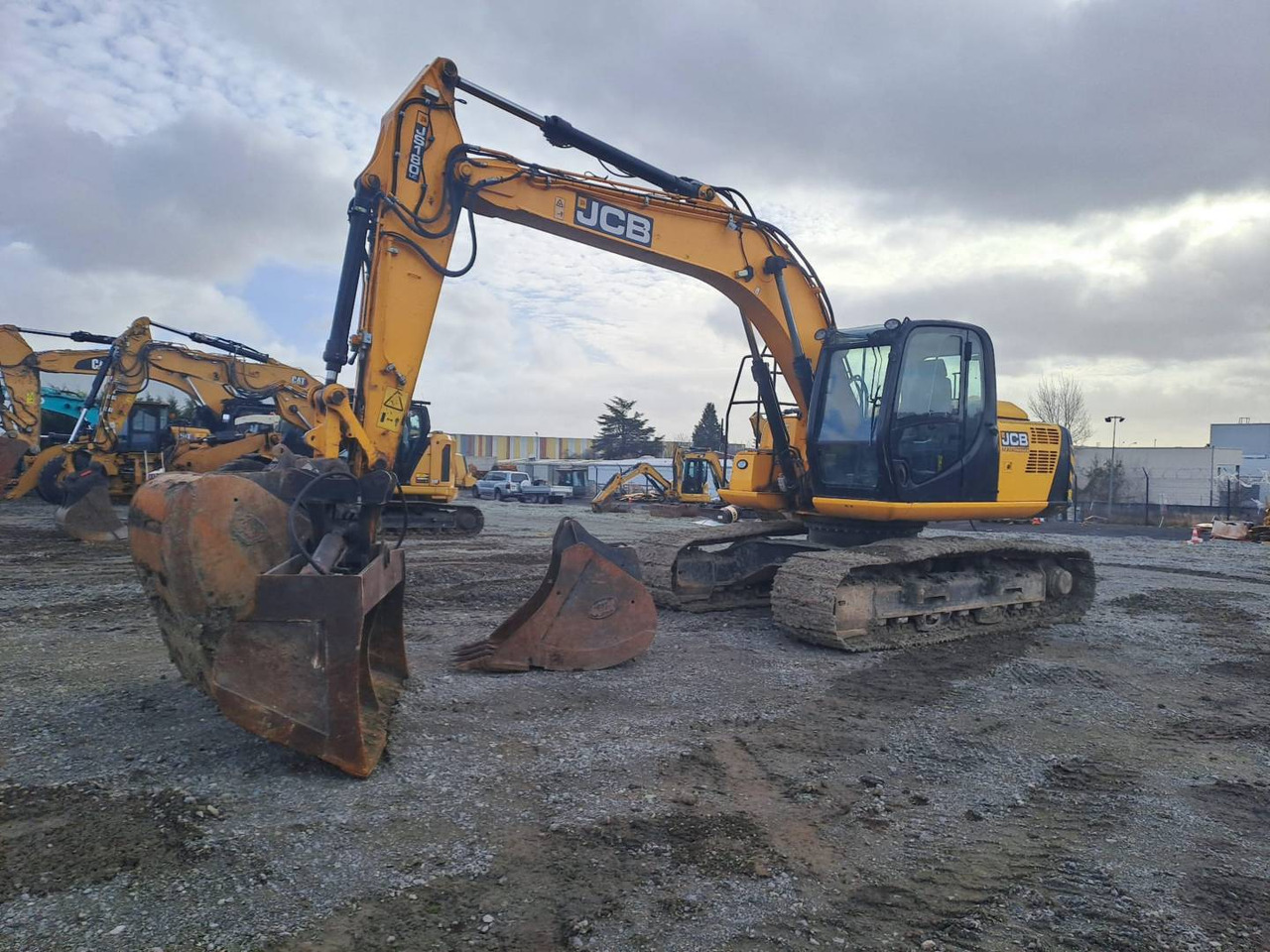 JCB JS180LC - Lintekskavaator: pilt 2 JCB JS180LC - Lintekskavaator: pilt 2