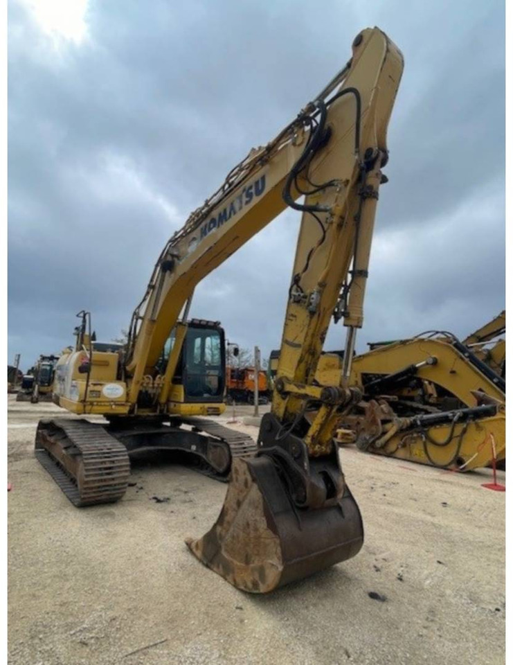 KOMATSU HB215 - Lintekskavaator: pilt 5 KOMATSU HB215 - Lintekskavaator: pilt 5