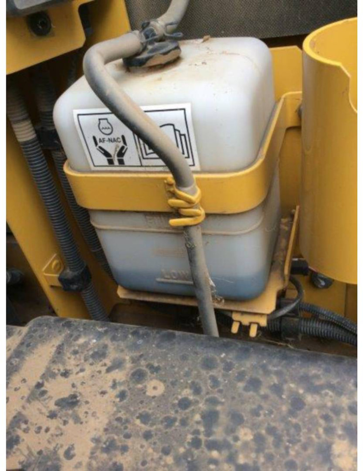 Lintekskavaator KOMATSU PC170.11: pilt 14