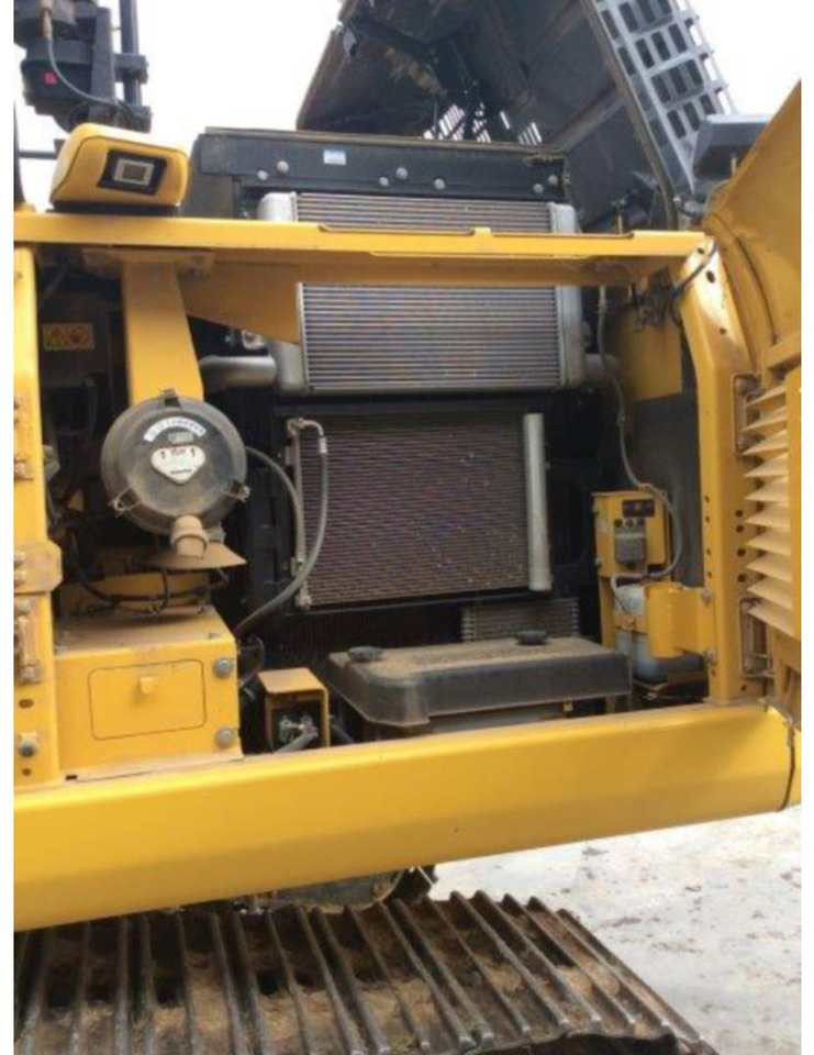 Lintekskavaator KOMATSU PC170.11: pilt 12