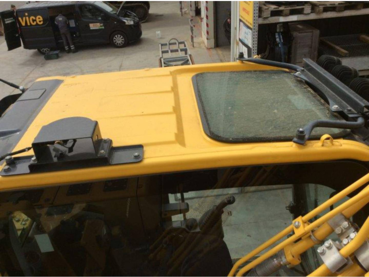 Lintekskavaator KOMATSU PC170.11: pilt 20