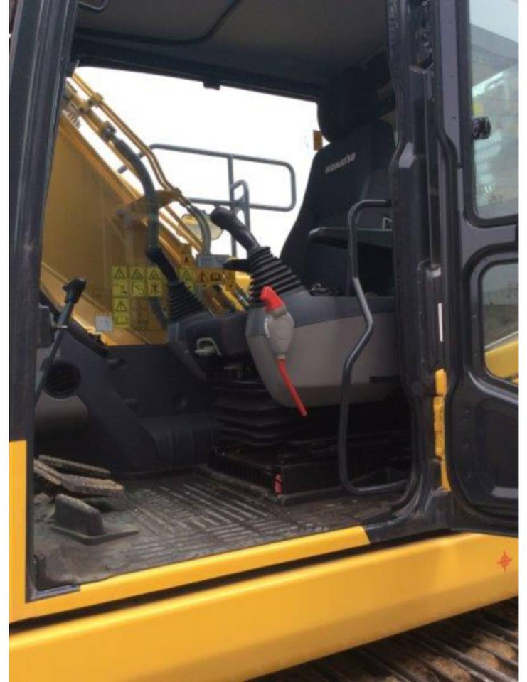 Lintekskavaator KOMATSU PC170.11: pilt 6