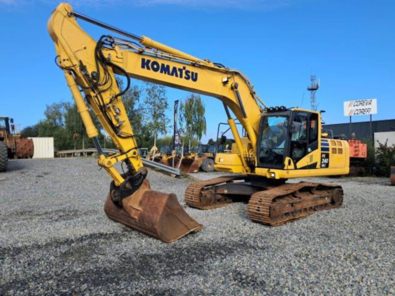 KOMATSU PC240LC7 - Lintekskavaator: pilt 1 KOMATSU PC240LC7 - Lintekskavaator: pilt 1