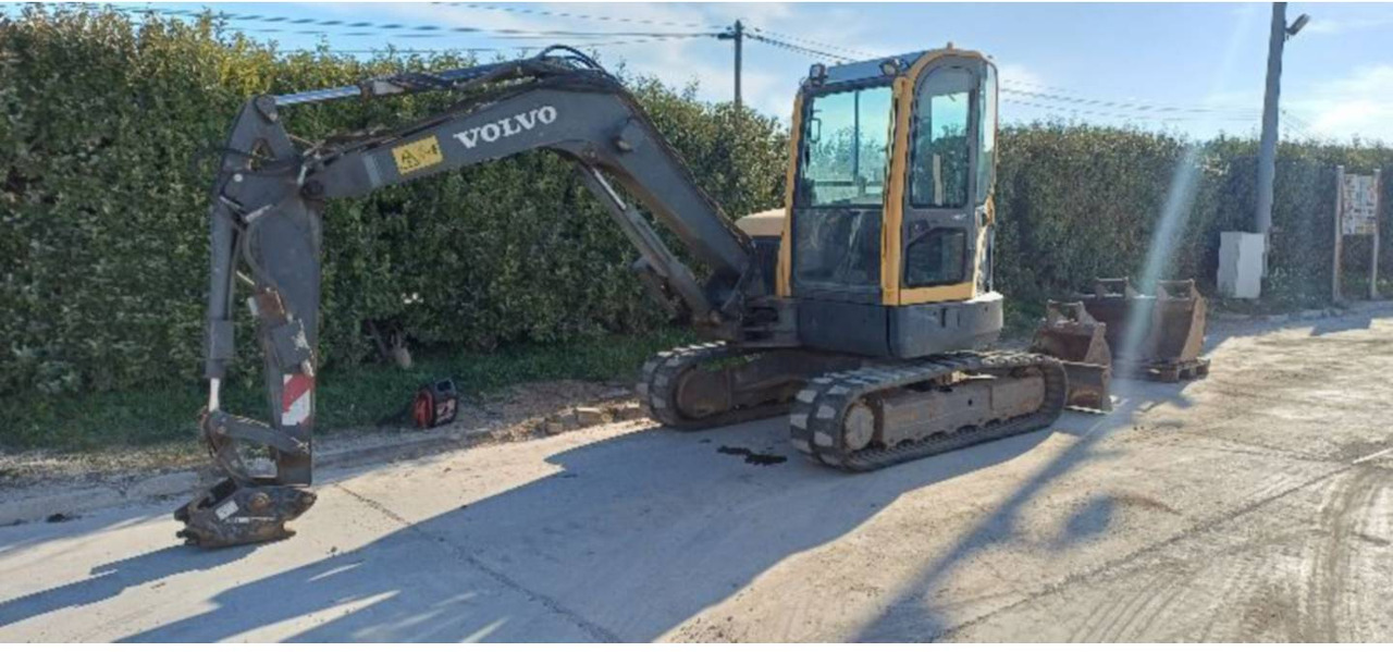 VOLVO CONSTRUCTION EQUIPMENT ECR58 - Lintekskavaator: pilt 1 VOLVO CONSTRUCTION EQUIPMENT ECR58 - Lintekskavaator: pilt 1