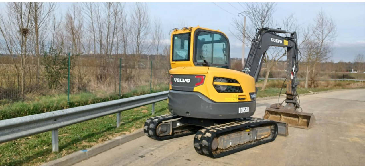 VOLVO CONSTRUCTION EQUIPMENT ECR58D - Lintekskavaator: pilt 3 VOLVO CONSTRUCTION EQUIPMENT ECR58D - Lintekskavaator: pilt 3