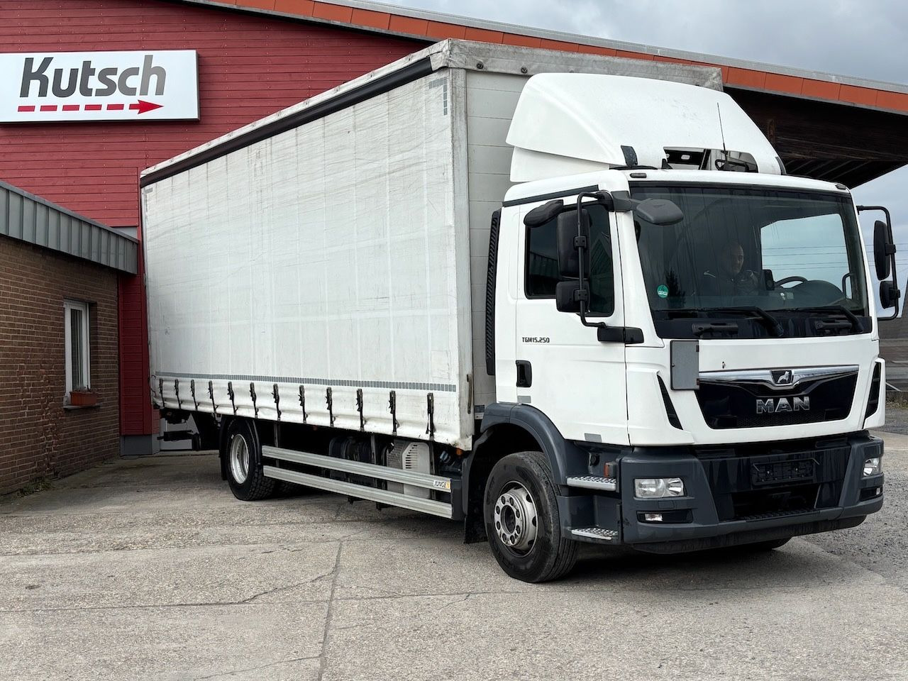MAN TGM 15.250 BL Pritsche/Lbw, Edscha, - Tent veoauto: pilt 3 MAN TGM 15.250 BL Pritsche/Lbw, Edscha, - Tent veoauto: pilt 3
