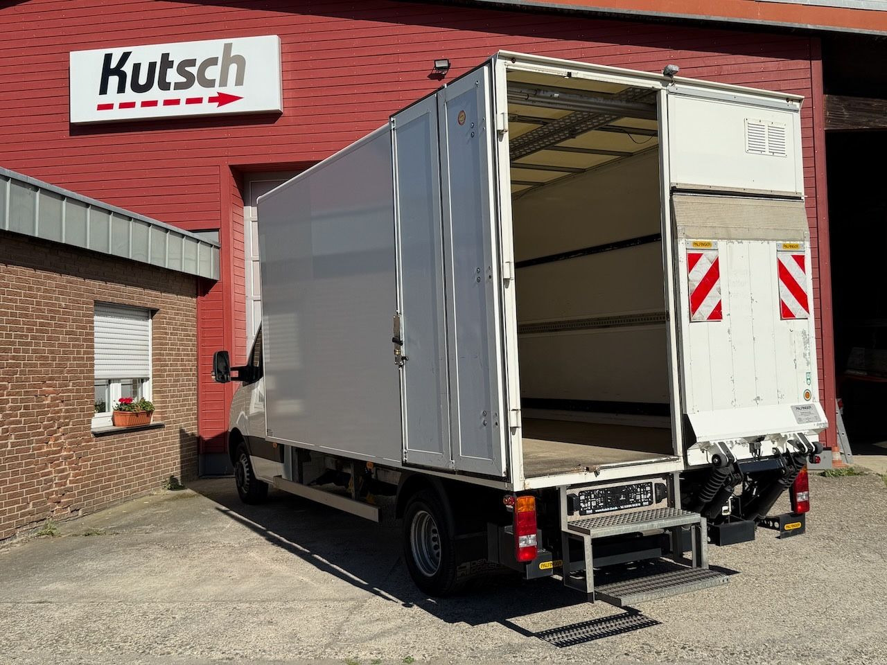 Mercedes-Benz Sprinter III Koffer 514 CDI Ladebordwand - Tarbesõiduk furgoon: pilt 4 Mercedes-Benz Sprinter III Koffer 514 CDI Ladebordwand - Tarbesõiduk furgoon: pilt 4