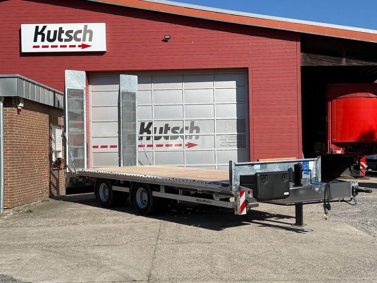 Müller-Mitteltal ETÜ-TA-R 21 Tieflader 7m, luftgefedert, LED - Platvormhaagis/ Madelhaagis: pilt 2 Müller-Mitteltal ETÜ-TA-R 21 Tieflader 7m, luftgefedert, LED - Platvormhaagis/ Madelhaagis: pilt 2
