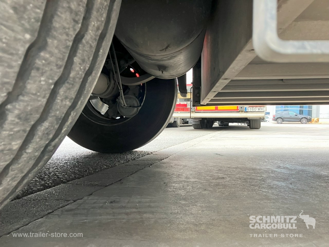 SCHMITZ Semiremolque Frigo Standard - Isotermiline poolhaagis: pilt 5 SCHMITZ Semiremolque Frigo Standard - Isotermiline poolhaagis: pilt 5