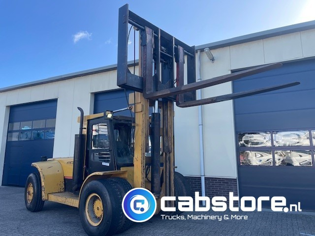 Hyster H 15.00 B Hyster H 15.00 B Heftruck ( H150D ) - Forklift - Gabelstapler - 15 Ton - Year 1989 - 7035 Hours - Side shift - Fork adjustment - Diiseltõstuk: pilt 2 Hyster H 15.00 B Hyster H 15.00 B Heftruck ( H150D ) - Forklift - Gabelstapler - 15 Ton - Year 1989 - 7035 Hours - Side shift - Fork adjustment - Diiseltõstuk: pilt 2