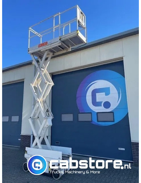 Iteco IG 4080 Schaarhoogwerker Abeitsbuhne - Skylift - Year 2001 - High 6.2 meter - Käärlift: pilt 2 Iteco IG 4080 Schaarhoogwerker Abeitsbuhne - Skylift - Year 2001 - High 6.2 meter - Käärlift: pilt 2