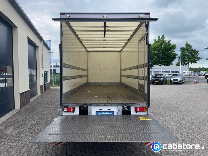 MAN TGL 12.180 4x2 Euro 6 Bakwagen MAN TGL 12.180 Bakwagen Euro 6 - Bouwjaar 2016 - Km 394.831 - Laadklep - Good condition - Kasti veoauto: pilt 5 MAN TGL 12.180 4x2 Euro 6 Bakwagen MAN TGL 12.180 Bakwagen Euro 6 - Bouwjaar 2016 - Km 394.831 - Laadklep - Good condition - Kasti veoauto: pilt 5