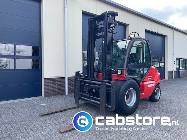 Manitou MSI 50 T Ruwterrein heftruck - Bouwjaar 2012 - Side shift - Vorkverstelling - Duplex - Draaiuren 9387 - Ebatasasel maastikul kohanduv kahveltõstuk: pilt 2 Manitou MSI 50 T Ruwterrein heftruck - Bouwjaar 2012 - Side shift - Vorkverstelling - Duplex - Draaiuren 9387 - Ebatasasel maastikul kohanduv kahveltõstuk: pilt 2