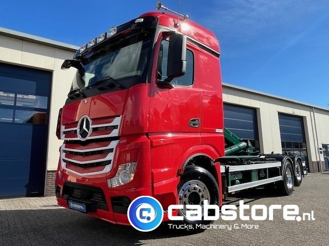 Mercedes-Benz ACTROS 2542 6x2 Euro 6 - HIAB-Multilift 26 Ton's Haakarmsysteem - Containerlift -Bouwjaar 2016 - Km 544.497 - Konkstõstukiga veoauto: pilt 3 Mercedes-Benz ACTROS 2542 6x2 Euro 6 - HIAB-Multilift 26 Ton's Haakarmsysteem - Containerlift -Bouwjaar 2016 - Km 544.497 - Konkstõstukiga veoauto: pilt 3