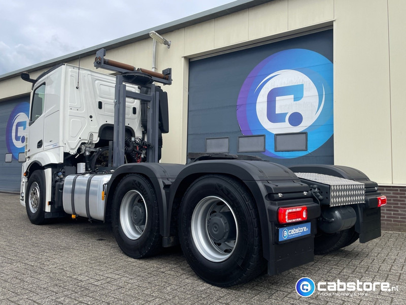 Mercedes-Benz Actros 3363 6x4 SLT Euro 6 3363 6x4 SLT Euro 6 - Zwaartransport - Heavy Load - Schwertransporte - 140 Ton - Year 2024 - Km 35.788 !! - Turbo Retarder Clutch - LIKE NEW !! - Sadulveok: pilt 3 Mercedes-Benz Actros 3363 6x4 SLT Euro 6 3363 6x4 SLT Euro 6 - Zwaartransport - Heavy Load - Schwertransporte - 140 Ton - Year 2024 - Km 35.788 !! - Turbo Retarder Clutch - LIKE NEW !! - Sadulveok: pilt 3