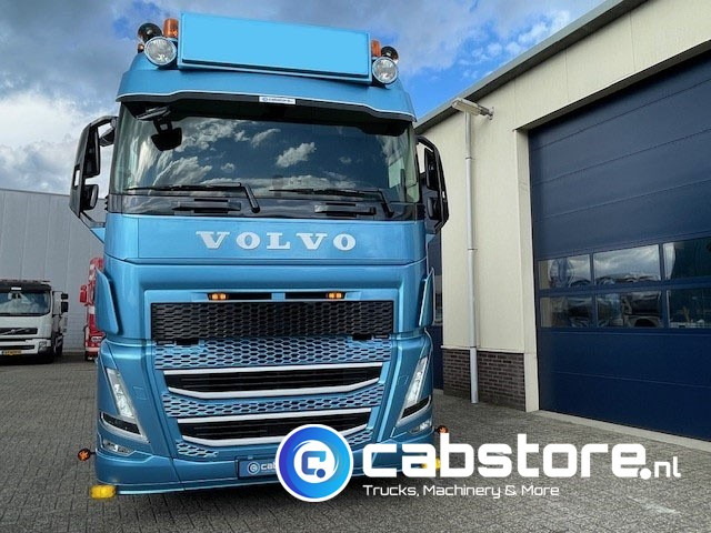 Volvo FH 460 4x2 Tractor Euro 6 (E) - Showtruck - Bouwjaar 2023 - Km 324.389 - Vloeistof pomp/PTO - VEB+ - Zeer goede conditie !! - Sadulveok: pilt 5 Volvo FH 460 4x2 Tractor Euro 6 (E) - Showtruck - Bouwjaar 2023 - Km 324.389 - Vloeistof pomp/PTO - VEB+ - Zeer goede conditie !! - Sadulveok: pilt 5
