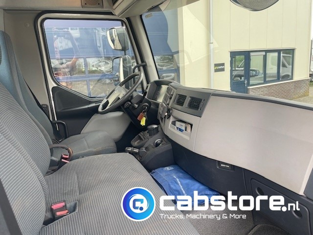 Kallurauto, Kraanaga veoauto Volvo FL 240 4x2 Euro 5 - Kipper - MKG HLK 45 a2 Autolaadkraan - Bouwjaar 2012 - APK 18-10-2025 - ORIGINAL Km 35.640 !!!! - Good condition !!: pilt 15