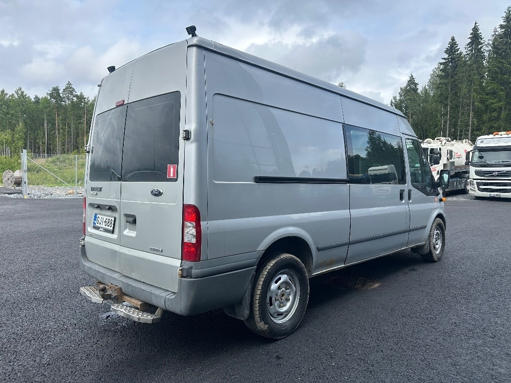 Ford Transit T350 4X4 huoltohyllyt - Kaubik: pilt 3 Ford Transit T350 4X4 huoltohyllyt - Kaubik: pilt 3