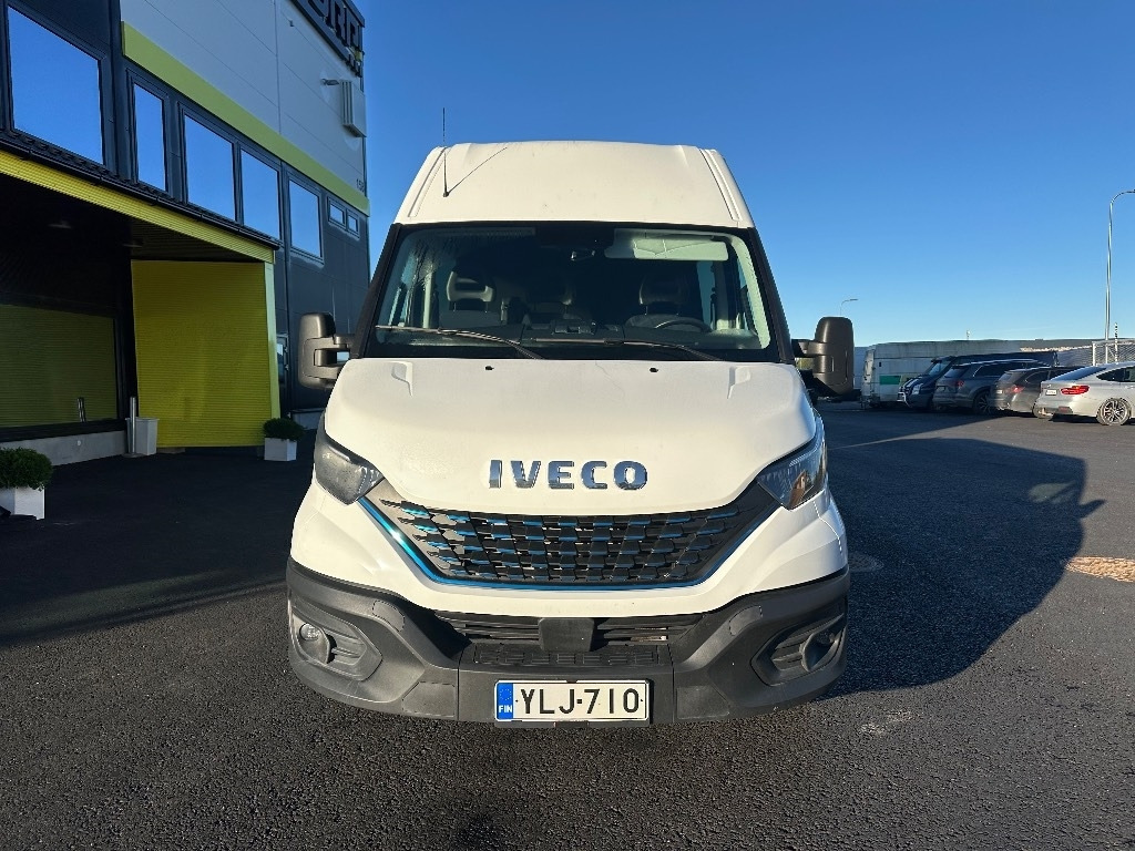 Iveco Daily 35S14 CNG A8 Huom! 6hlö PAKETTIAUTO  - Kaubik: pilt 2 Iveco Daily 35S14 CNG A8 Huom! 6hlö PAKETTIAUTO  - Kaubik: pilt 2