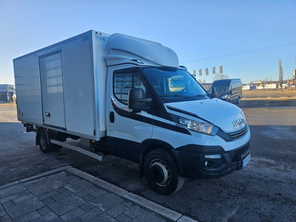 Iveco Daily 70C18 A8 - Tarbesõiduk furgoon: pilt 2 Iveco Daily 70C18 A8 - Tarbesõiduk furgoon: pilt 2