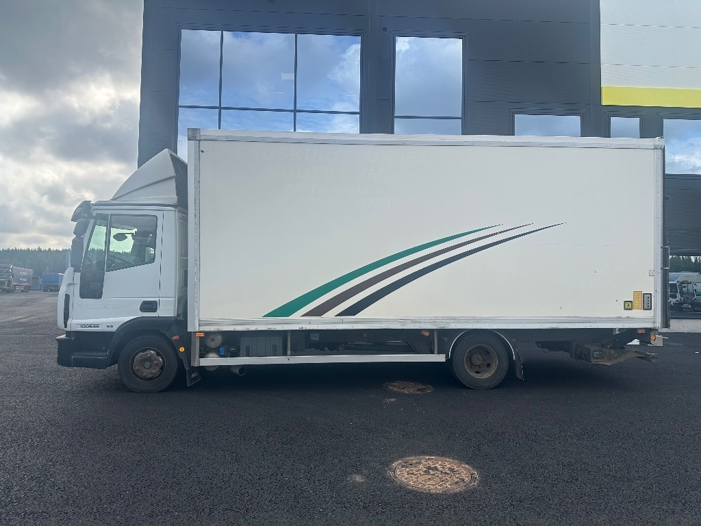 Iveco Eurocargo 100 E22 - Kasti veoauto: pilt 5 Iveco Eurocargo 100 E22 - Kasti veoauto: pilt 5