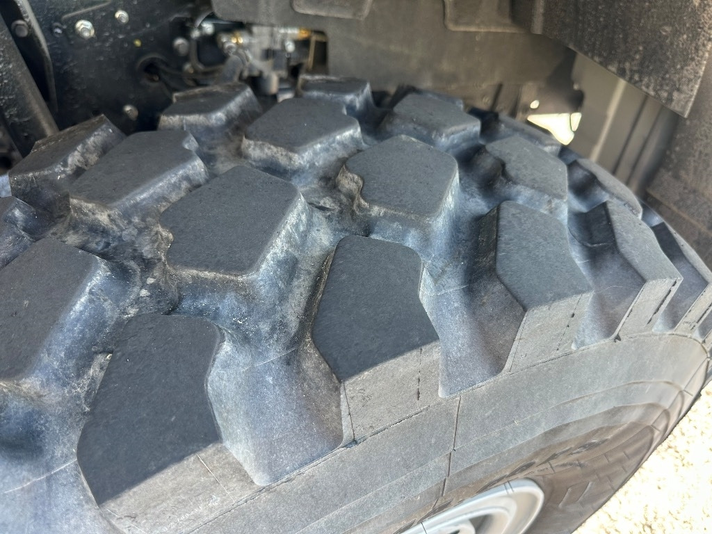 Uus Kraanaga veoauto Iveco Eurocargo ML150E28 4x4 sähkölaitos varustein: pilt 13