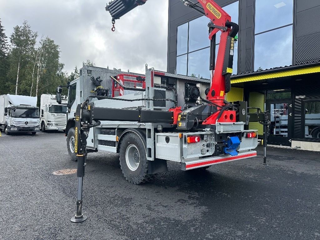 Iveco Eurocargo ML150E28 4x4 sähkölaitos varustein - Kraanaga veoauto: pilt 5 Iveco Eurocargo ML150E28 4x4 sähkölaitos varustein - Kraanaga veoauto: pilt 5