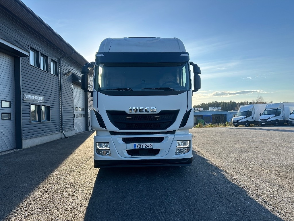 Iveco Stralis 560 8x4*4 - Konkstõstukiga veoauto: pilt 2 Iveco Stralis 560 8x4*4 - Konkstõstukiga veoauto: pilt 2