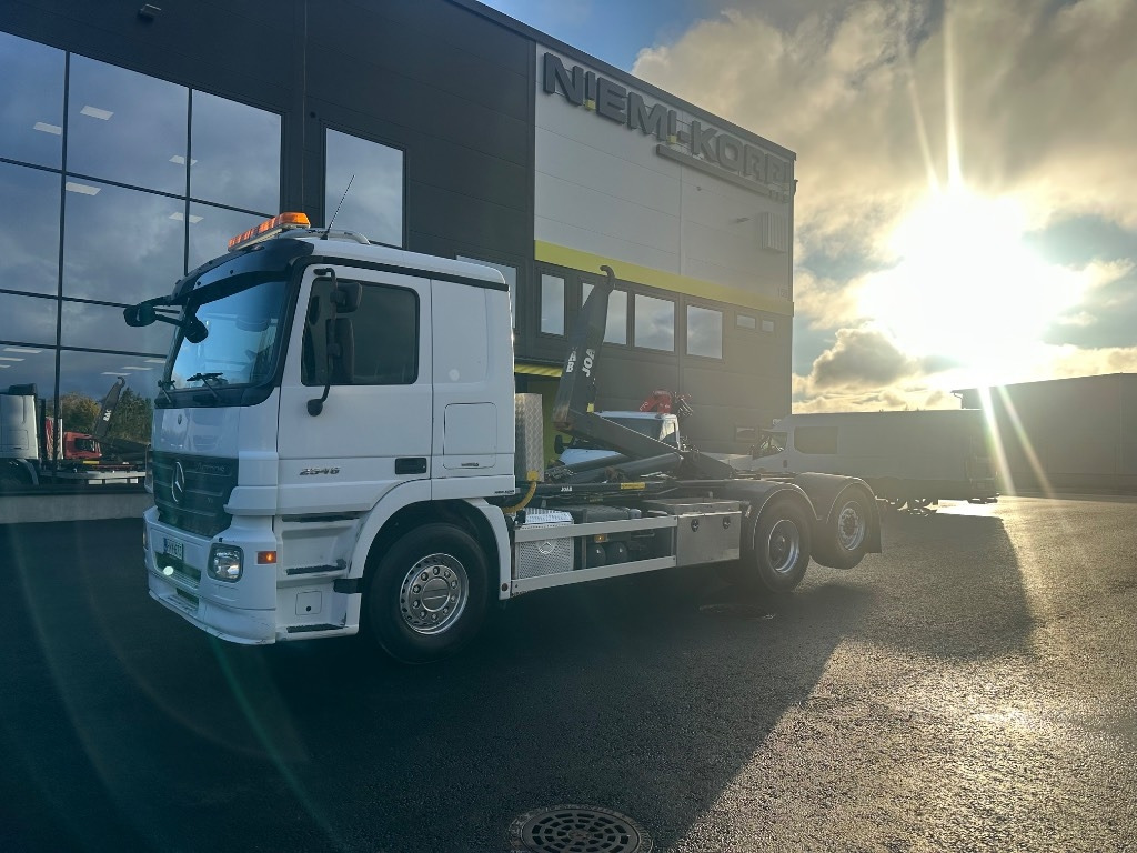 Mercedes-Benz Actros 2545 L 6x2 - Konkstõstukiga veoauto: pilt 1 Mercedes-Benz Actros 2545 L 6x2 - Konkstõstukiga veoauto: pilt 1