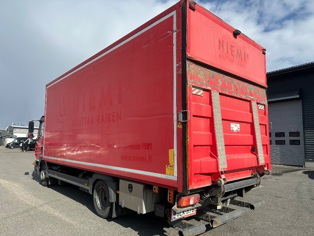 Mercedes-Benz Atego 818 - Kasti veoauto: pilt 4 Mercedes-Benz Atego 818 - Kasti veoauto: pilt 4