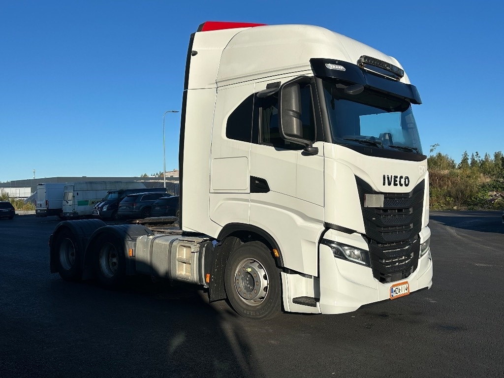 Iveco S-Way AS440X57 TZ/P 6x4 HCT - Sadulveok: pilt 3 Iveco S-Way AS440X57 TZ/P 6x4 HCT - Sadulveok: pilt 3
