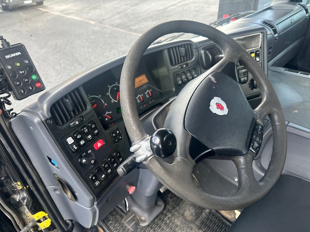 Konkstõstukiga veoauto Scania P420 6x2*4: pilt 9