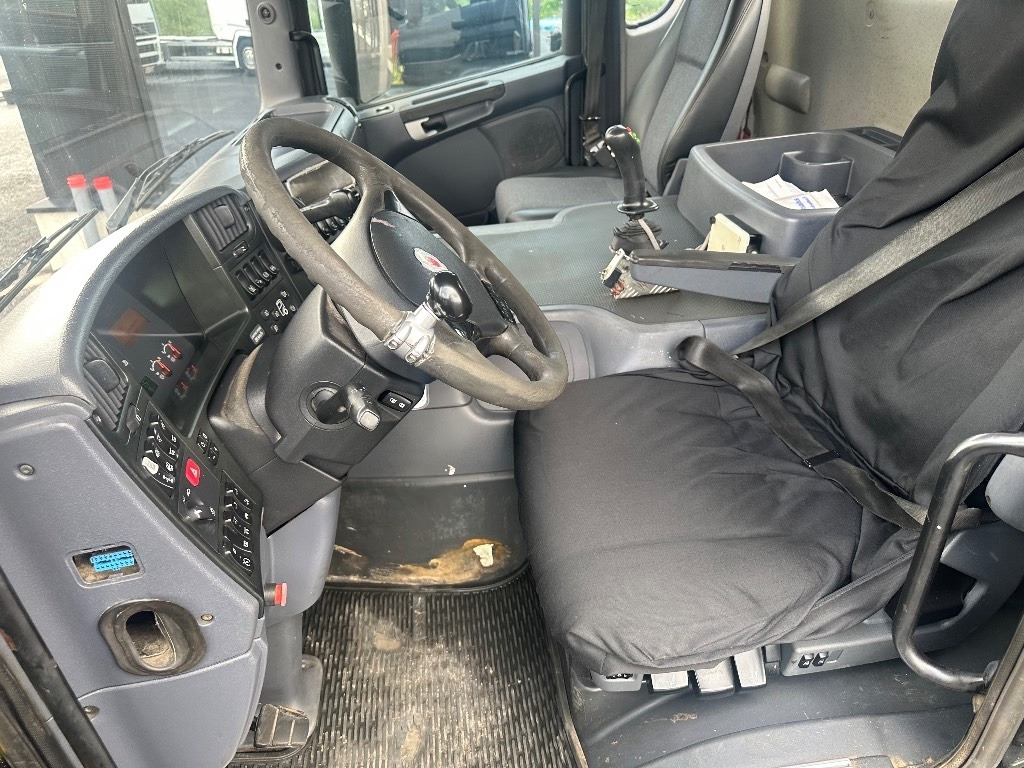 Konkstõstukiga veoauto Scania P420 6x2*4: pilt 7