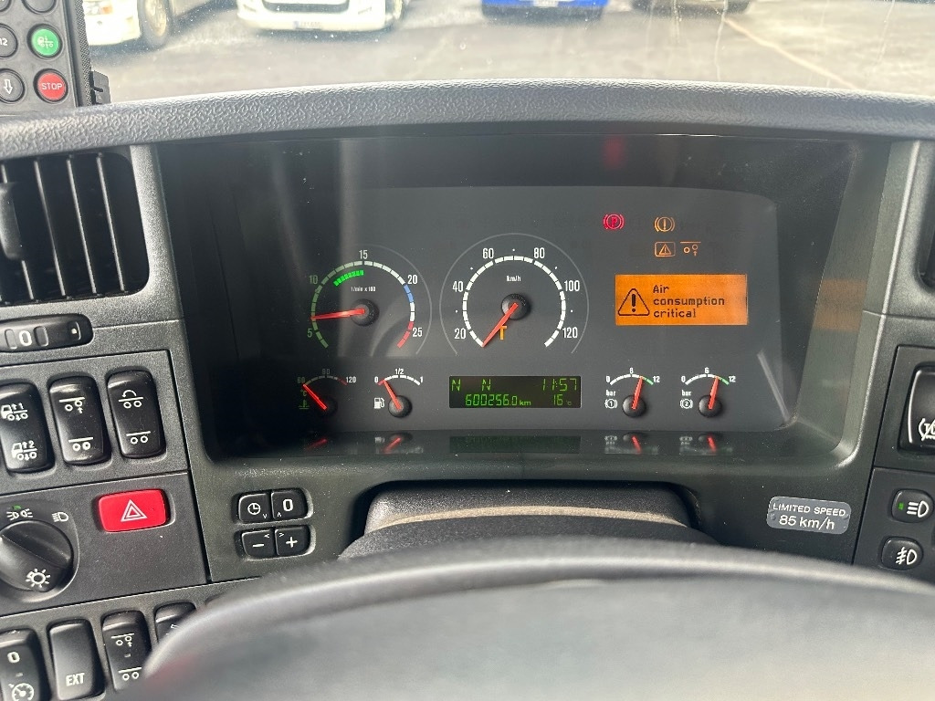 Konkstõstukiga veoauto Scania P420 6x2*4: pilt 12