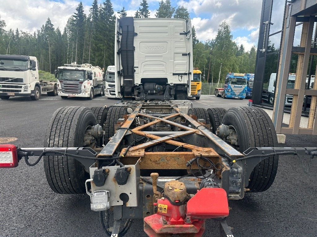 Volvo FH13 540 6x2*4 - Kabiinišassiiga veoauto: pilt 5 Volvo FH13 540 6x2*4 - Kabiinišassiiga veoauto: pilt 5
