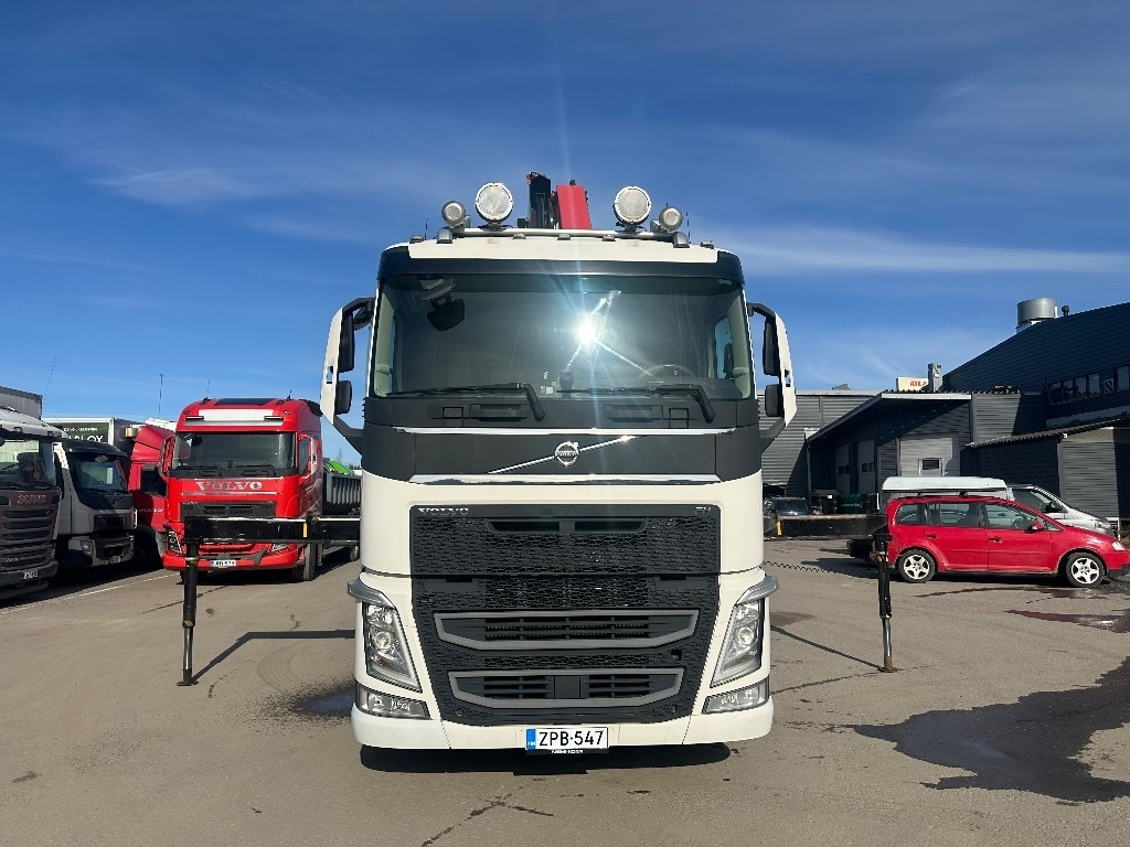 Volvo FH13 540 HMF 2620-K5 - Kraanaga veoauto: pilt 2 Volvo FH13 540 HMF 2620-K5 - Kraanaga veoauto: pilt 2