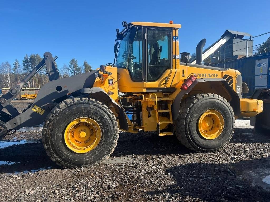 Volvo L 110 F - Rataslaadur: pilt 1 Volvo L 110 F - Rataslaadur: pilt 1