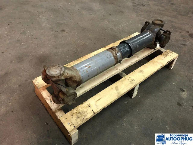 Scania P420 kardan / propeller shaft P/N: 1321713 / 1796581 - Telg ja varuosad - Veoauto: pilt 1 Scania P420 kardan / propeller shaft P/N: 1321713 / 1796581 - Telg ja varuosad - Veoauto: pilt 1