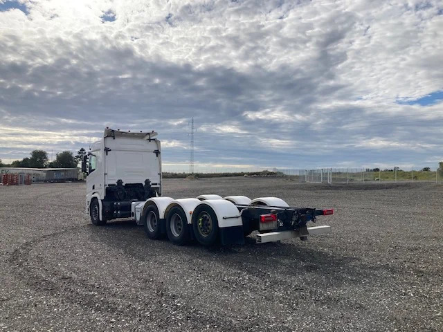 Scania R660 8X4/4 - Kabiinišassiiga veoauto: pilt 5 Scania R660 8X4/4 - Kabiinišassiiga veoauto: pilt 5