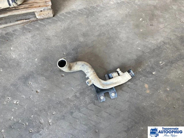 Scania Retarder rør – Scania 2018064 - Käigukast ja varuosad - Veoauto: pilt 2 Scania Retarder rør – Scania 2018064 - Käigukast ja varuosad - Veoauto: pilt 2