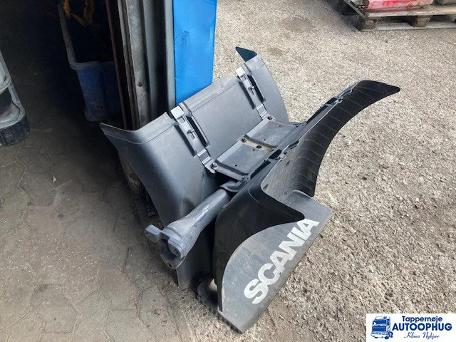 Scania twinsteer skærm sæt med beslag - Pealisehitus ja välispind - Veoauto: pilt 4 Scania twinsteer skærm sæt med beslag - Pealisehitus ja välispind - Veoauto: pilt 4
