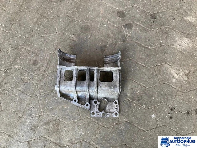 Volvo 21475402 – Volvo Bracket - Juhtimine - Veoauto: pilt 1 Volvo 21475402 – Volvo Bracket - Juhtimine - Veoauto: pilt 1