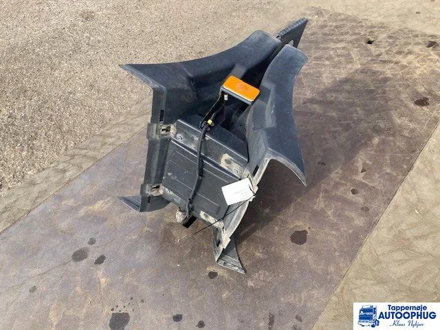 Volvo FH / FM Bagskærme - Pealisehitus ja välispind - Veoauto: pilt 5 Volvo FH / FM Bagskærme - Pealisehitus ja välispind - Veoauto: pilt 5