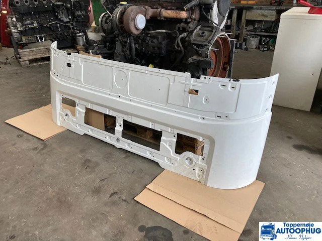 Volvo FH4 Komplet front OEM 82360122 / 821547773 - Pealisehitus ja välispind - Veoauto: pilt 1 Volvo FH4 Komplet front OEM 82360122 / 821547773 - Pealisehitus ja välispind - Veoauto: pilt 1