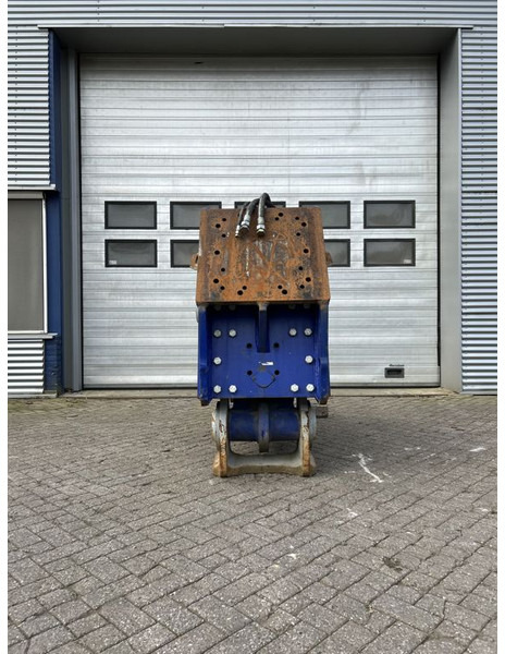 Xcentric XR30 - Kobesti - Ehitusmasinad: pilt 1 Xcentric XR30 - Kobesti - Ehitusmasinad: pilt 1